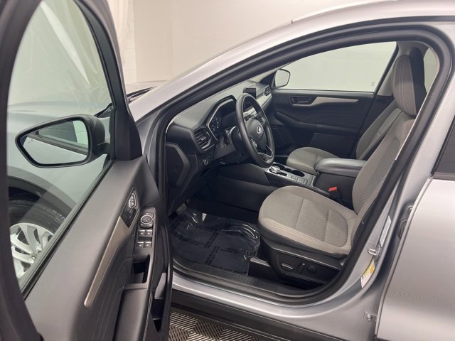 Used 2022 Ford Escape SE w/ Convenience Package image 12