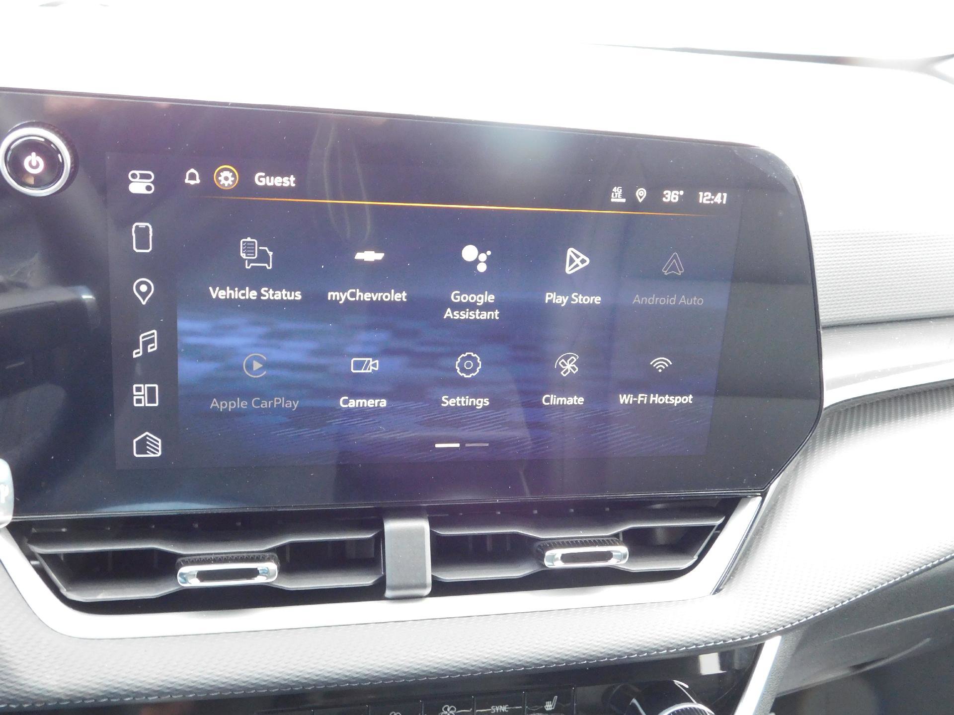 New 2026 Chevrolet Equinox LT w/ Convenience Package II image 34