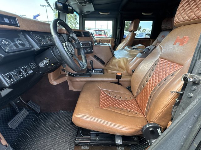 Used 2001 HUMMER H1 4-Door Open Top AWD/4WD image 18