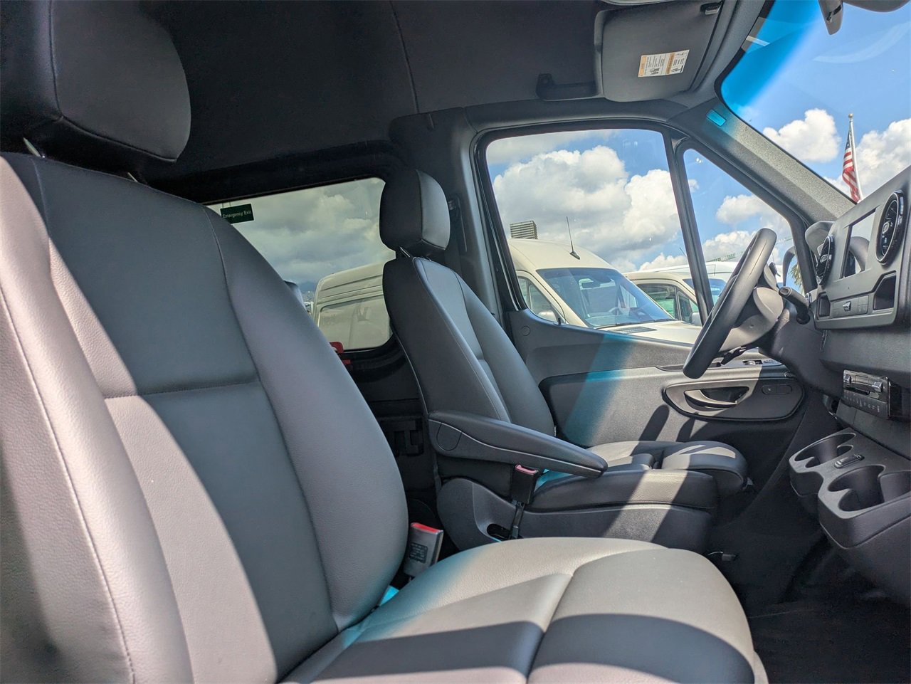 New 2026 Mercedes-Benz Sprinter 2500 image 9