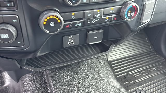 New 2026 Ford F350 XLT w/ XLT Premium Package AWD/4WD image 19