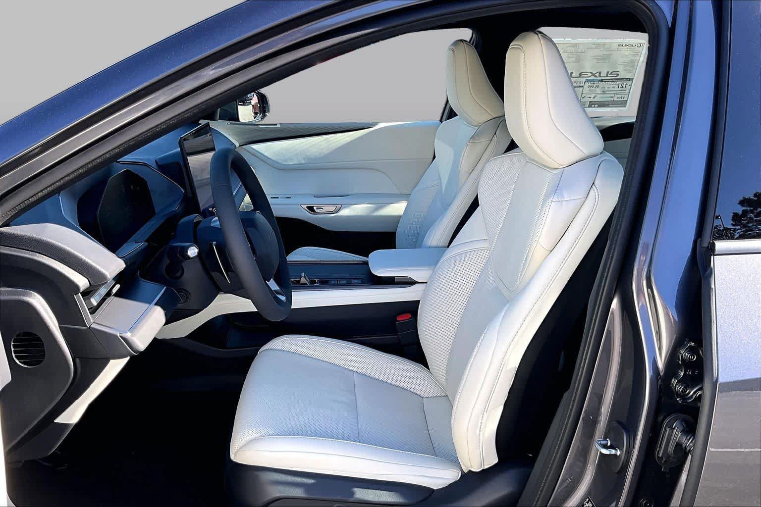 New 2026 Lexus ES 350e w/ Convenience Package FWD image 18