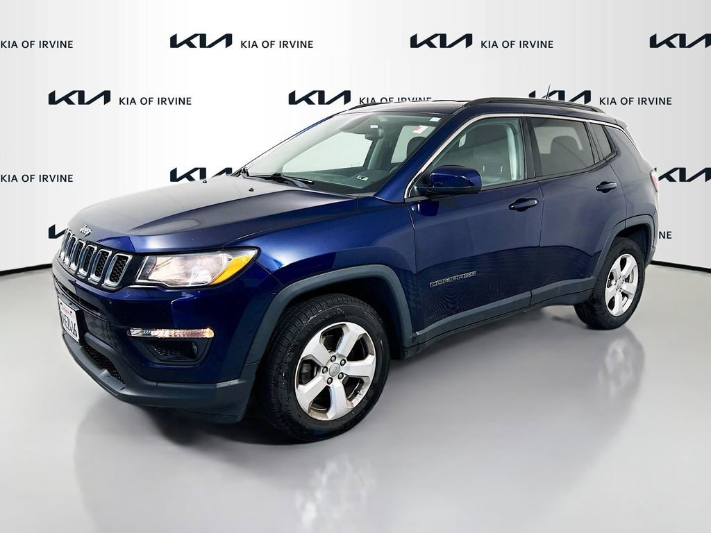 Used 2020 Jeep Compass Latitude w/ Cold Weather Group image 3