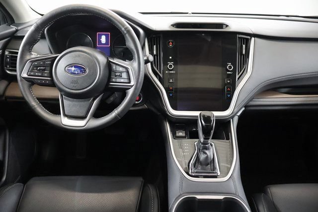 Certified 2025 Subaru Outback Limited AWD/4WD image 16