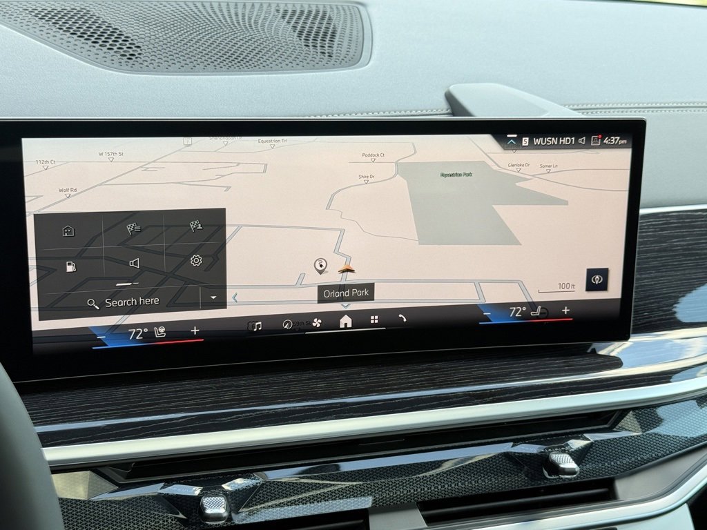 Used 2026 BMW X5 xDrive50e w/ M Sport Package image 9