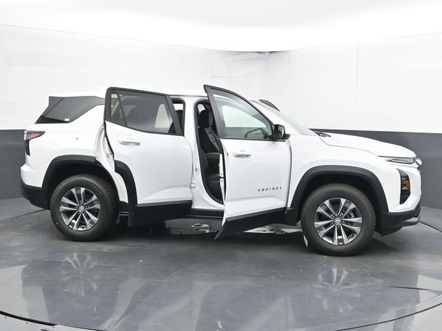 New 2026 Chevrolet Equinox LT w/ Convenience Package II image 56