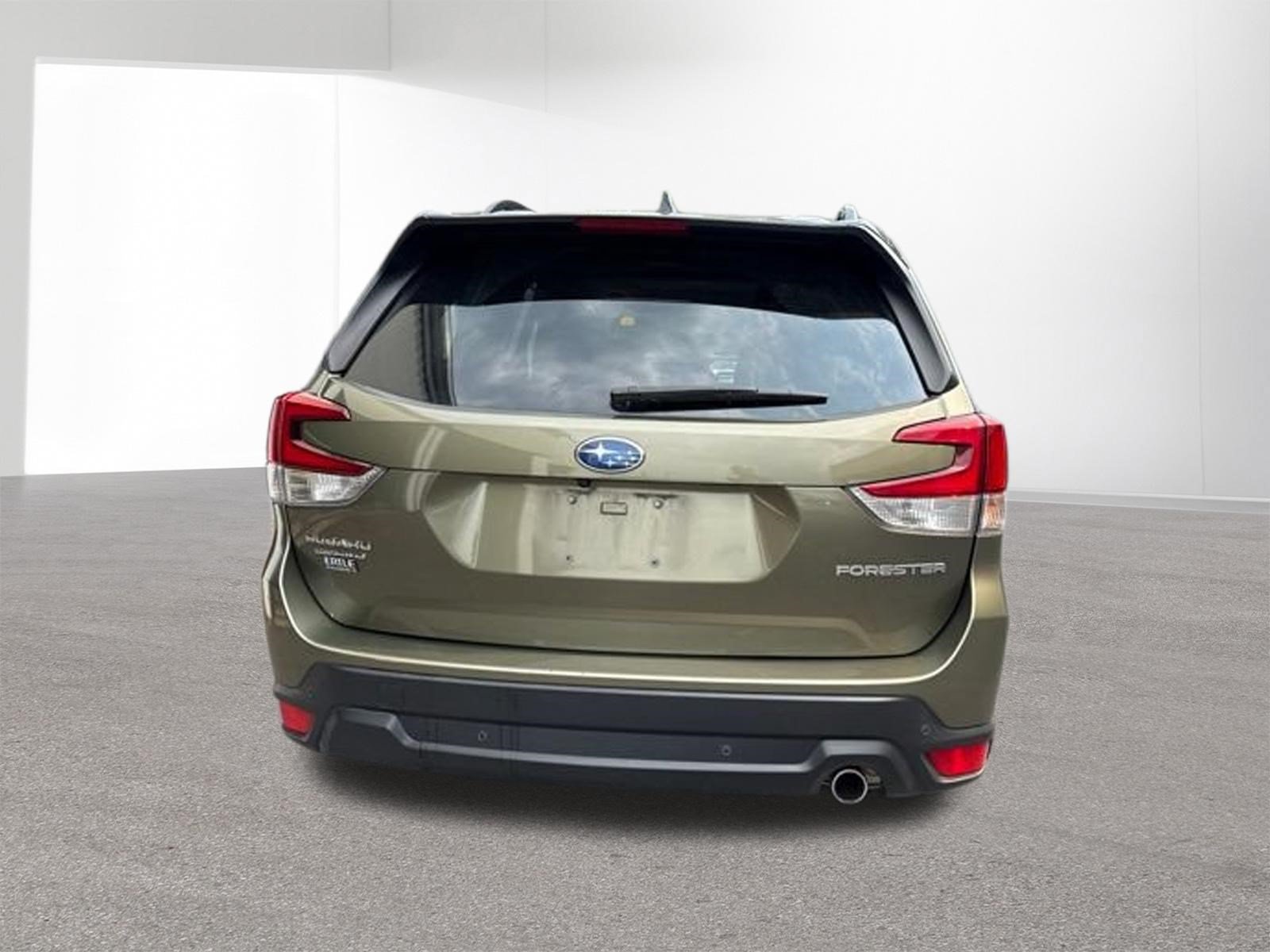Used 2024 Subaru Forester Limited AWD/4WD image 30