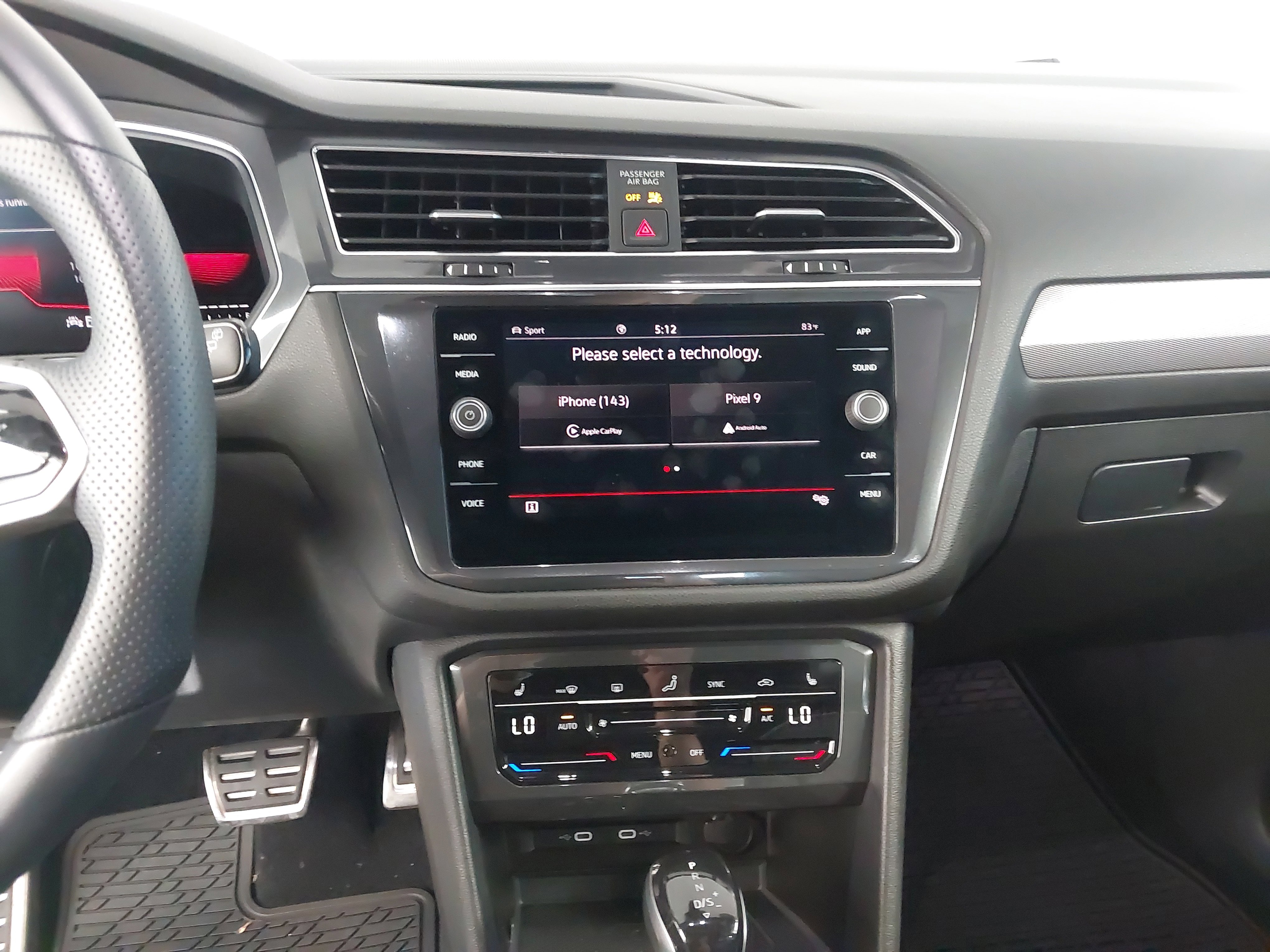 Used 2022 Volkswagen Tiguan SE R-Line image 20