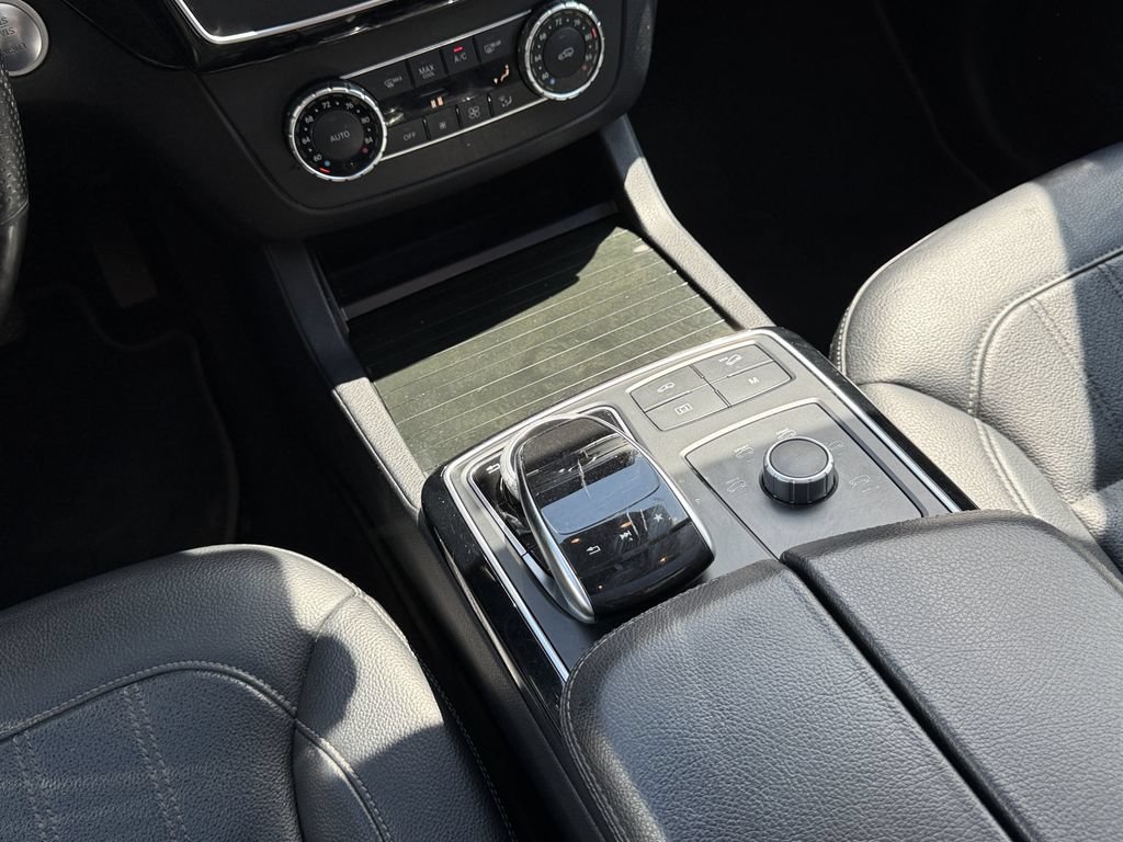 Used 2018 Mercedes-Benz GLS 450 4MATIC image 15