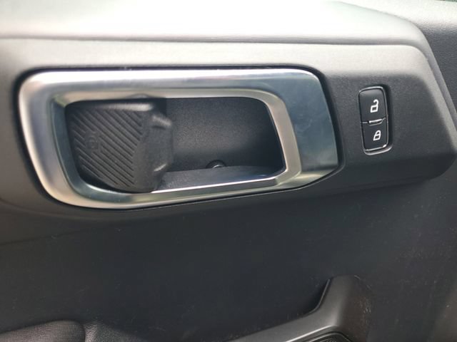 Used 2025 Ford Bronco Outer Banks AWD/4WD image 27