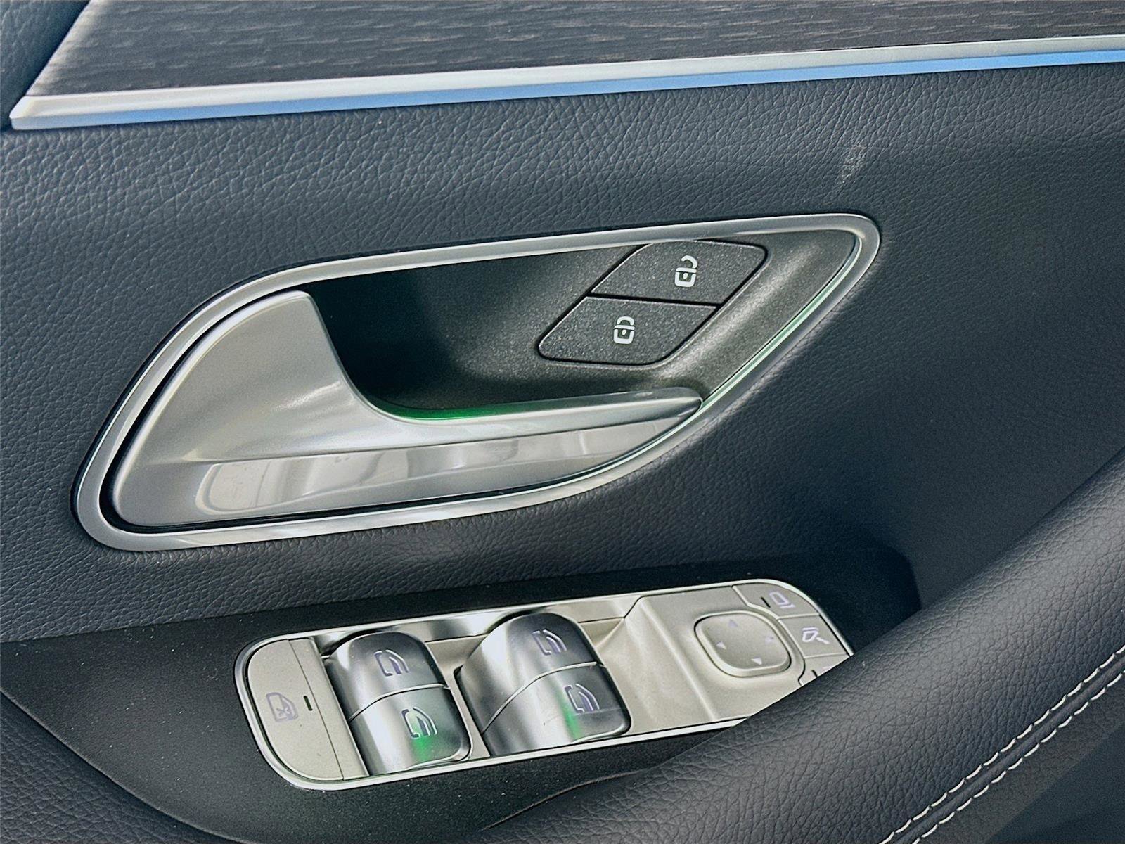 Used 2026 Mercedes-Benz GLS 450 4MATIC image 23