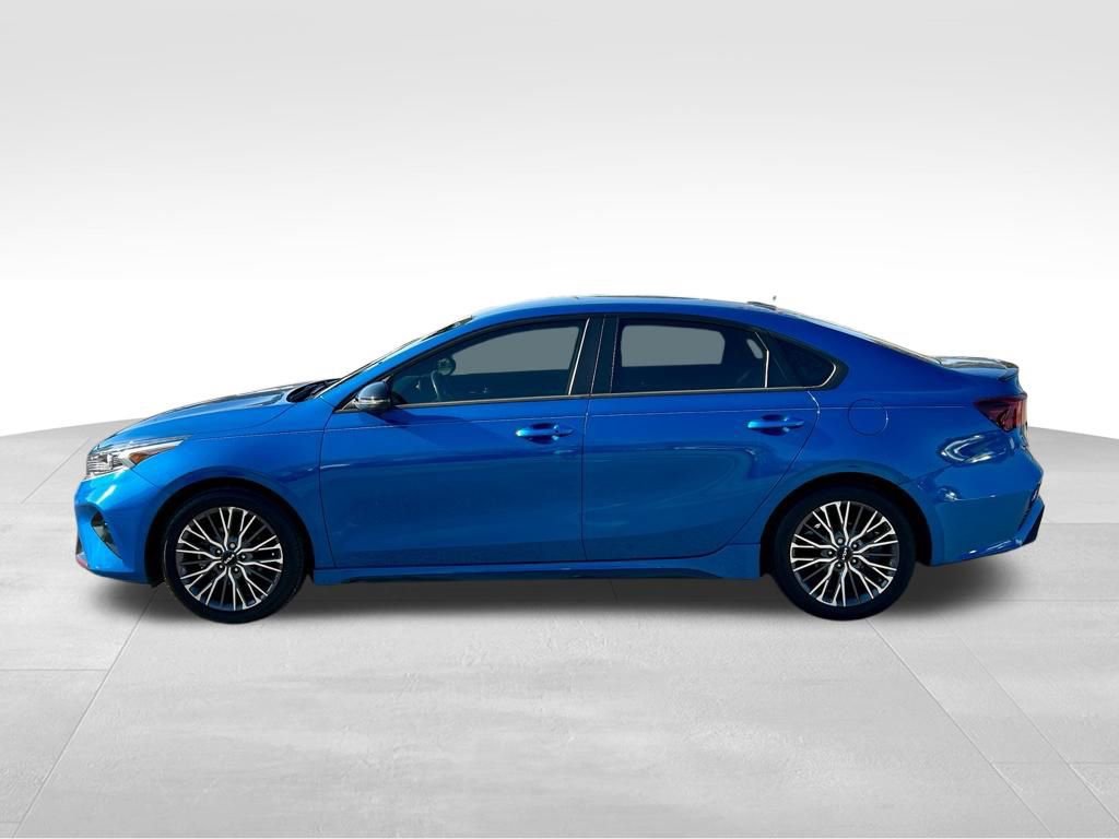 Used 2023 Kia Forte GT-Line image 9