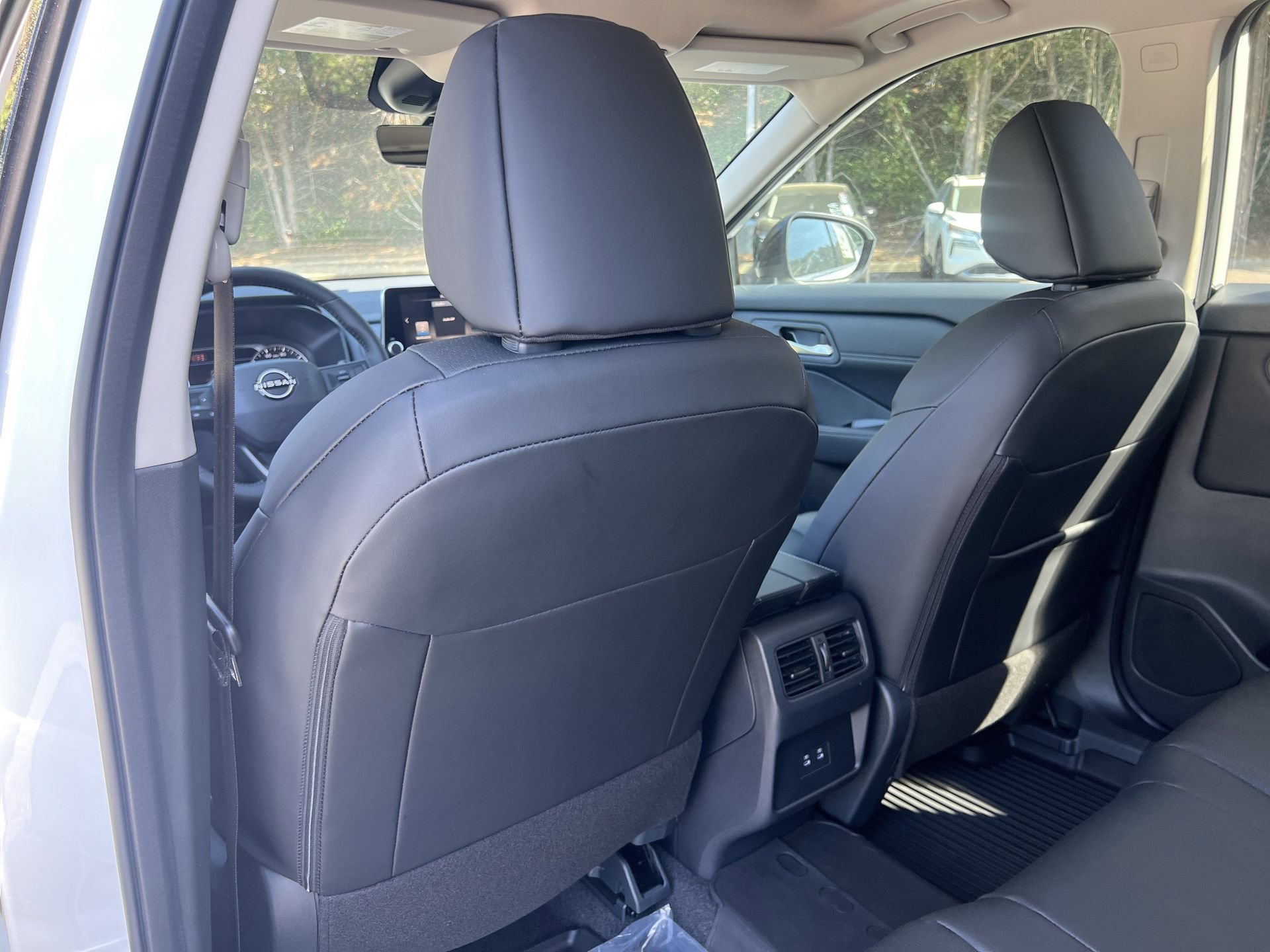 New 2026 Nissan Rogue Dark Armor FWD image 17
