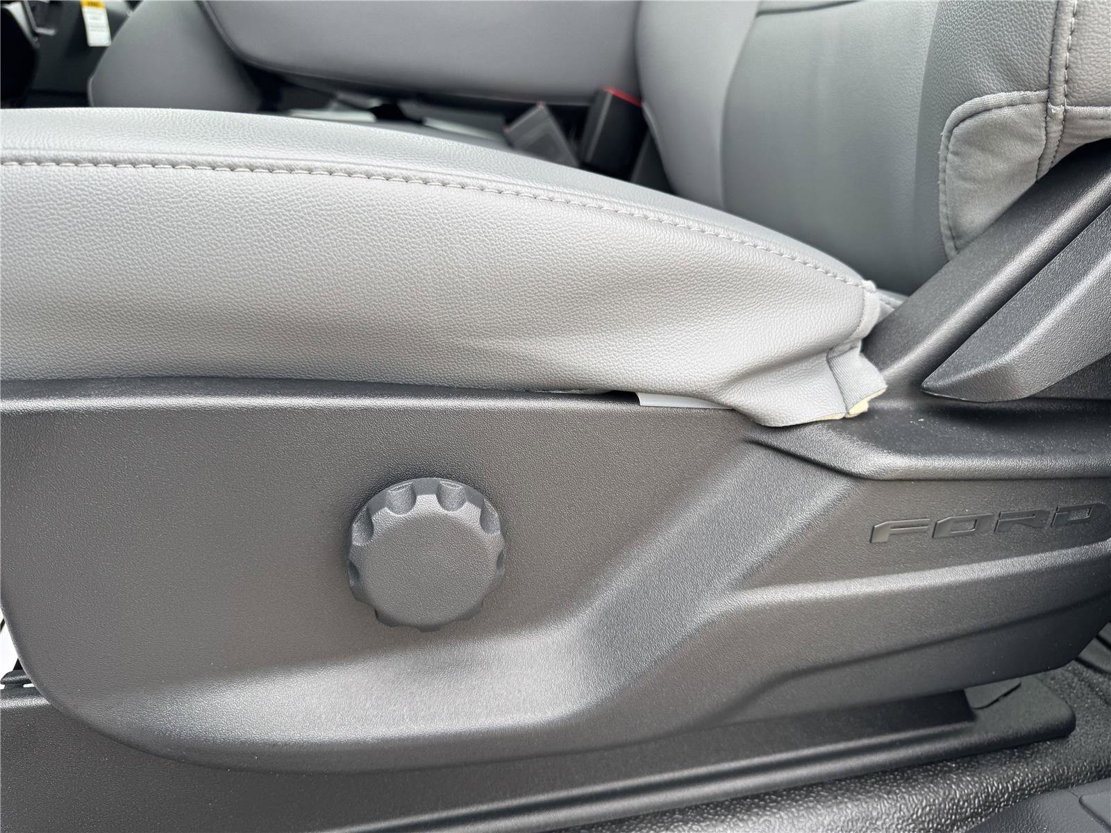 New 2024 Ford F450 XL image 15