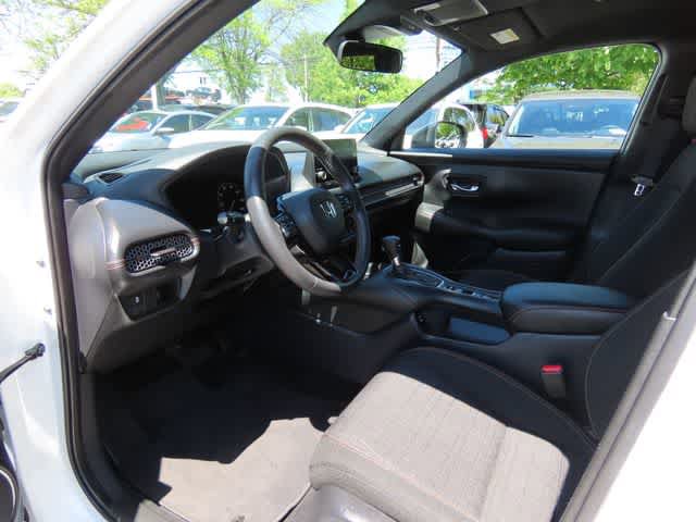 Used 2024 Honda HR-V Sport image 2