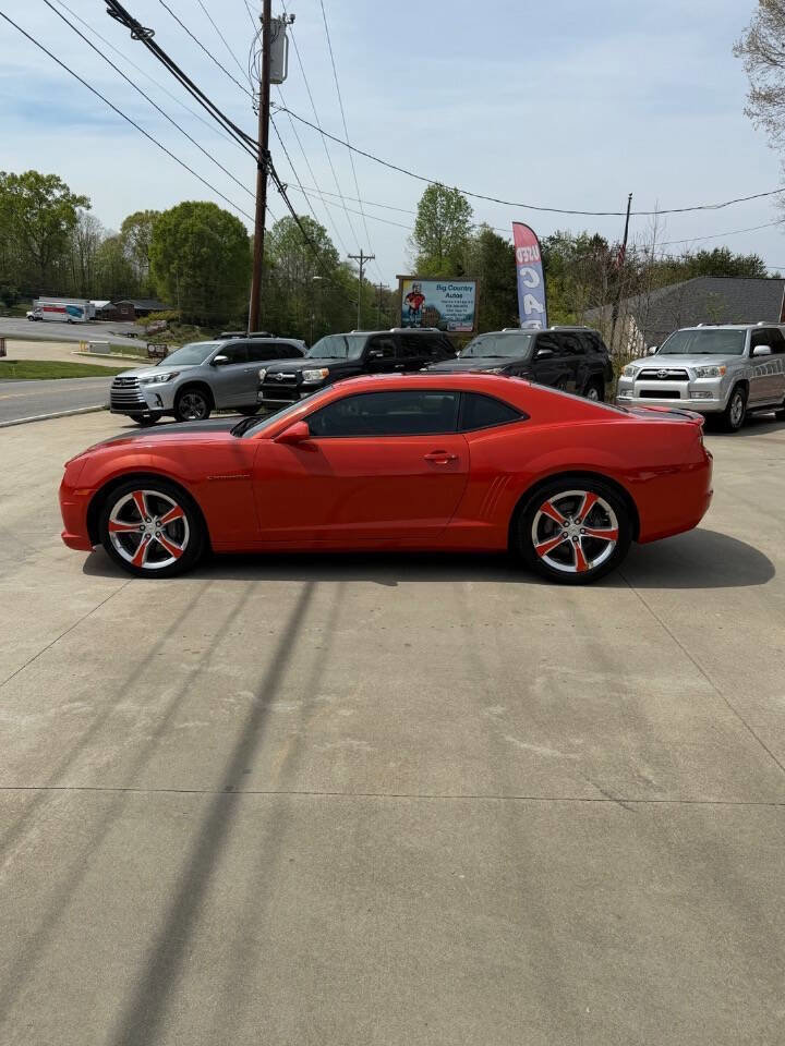 Used 2010 Chevrolet Camaro SS w/ RS Package image 2