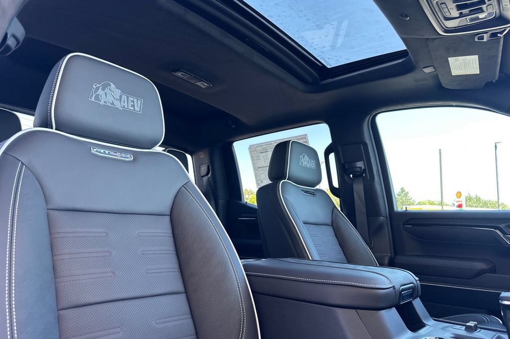 New 2026 GMC Sierra 1500 AT4X w/ AT4X AEV Edition AWD/4WD image 16