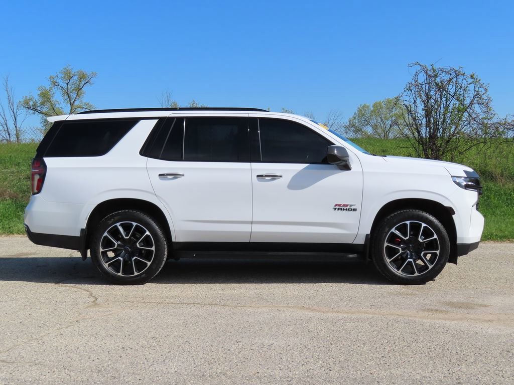 Used 2023 Chevrolet Tahoe RST AWD/4WD image 2