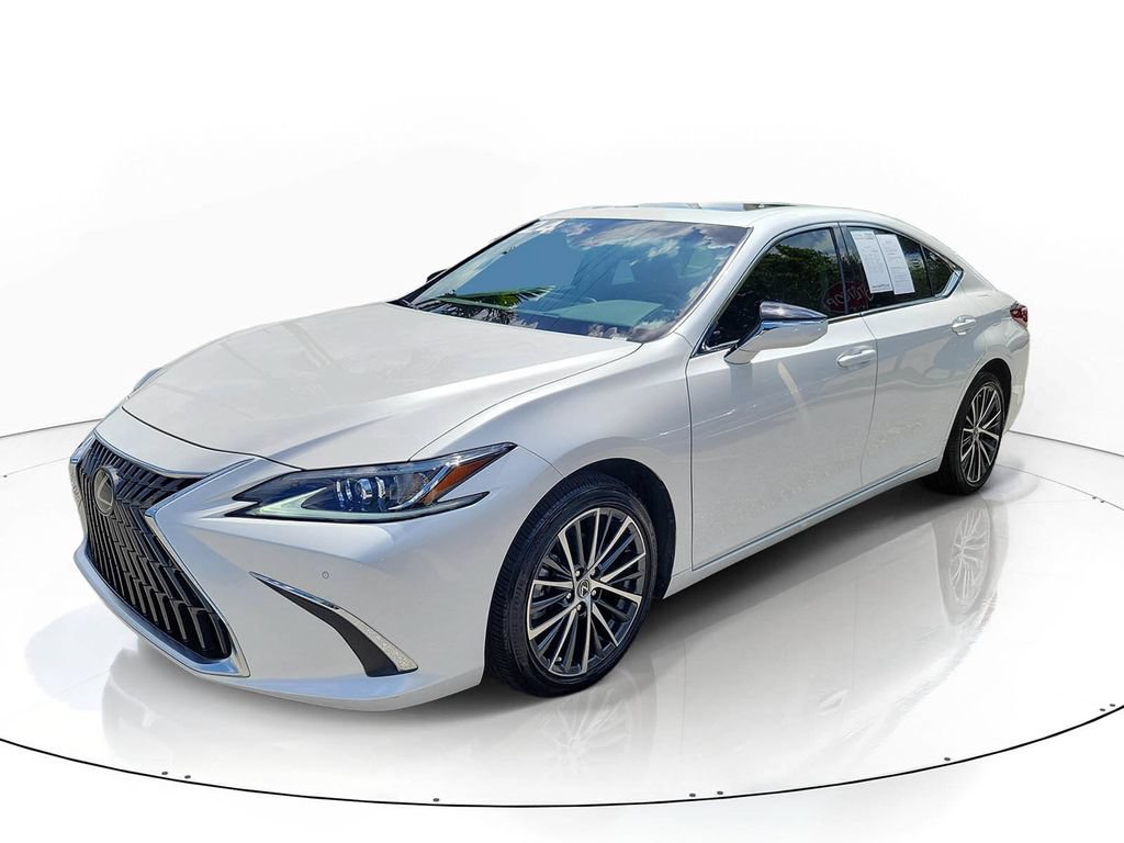 Used 2024 Lexus ES 350 w/ Premium Package FWD image 2