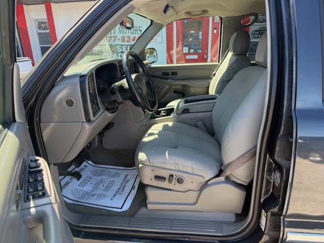 Used 2005 GMC Sierra 2500 SLT image 10