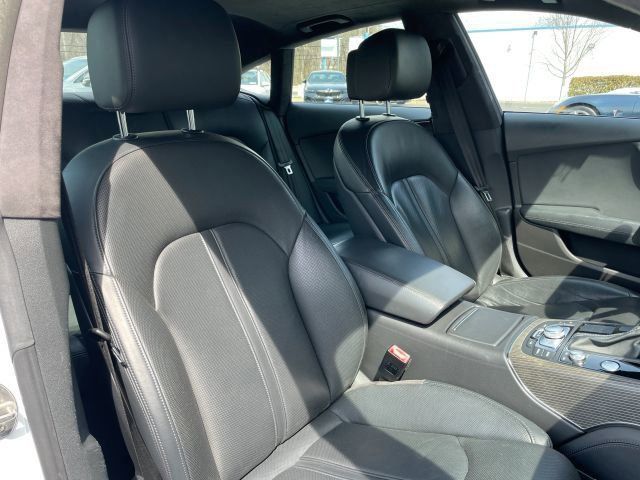 Used 2015 Audi RS 7 Prestige AWD/4WD image 35