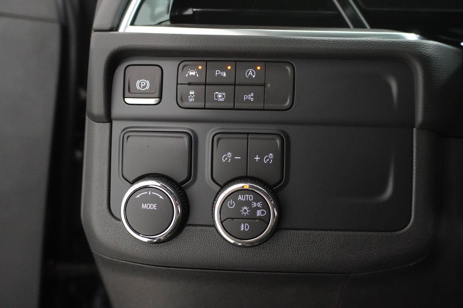 New 2026 Chevrolet Tahoe LT RWD image 14