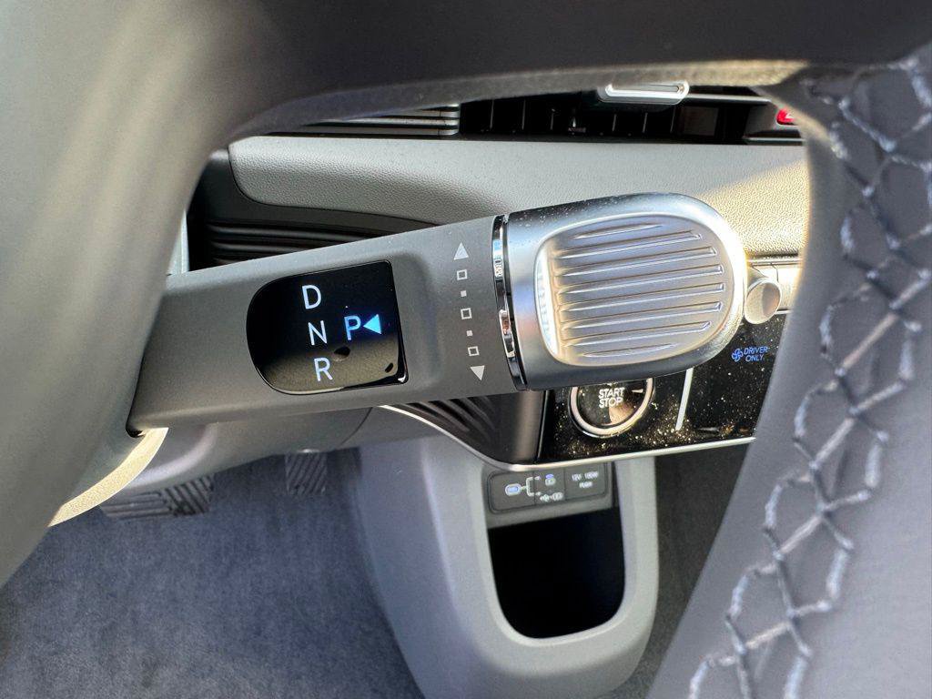 New 2025 Hyundai Ioniq 5 SEL AWD/4WD image 27