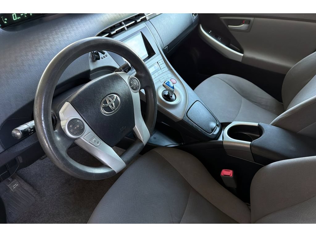 Used 2013 Toyota Prius Two FWD image 10