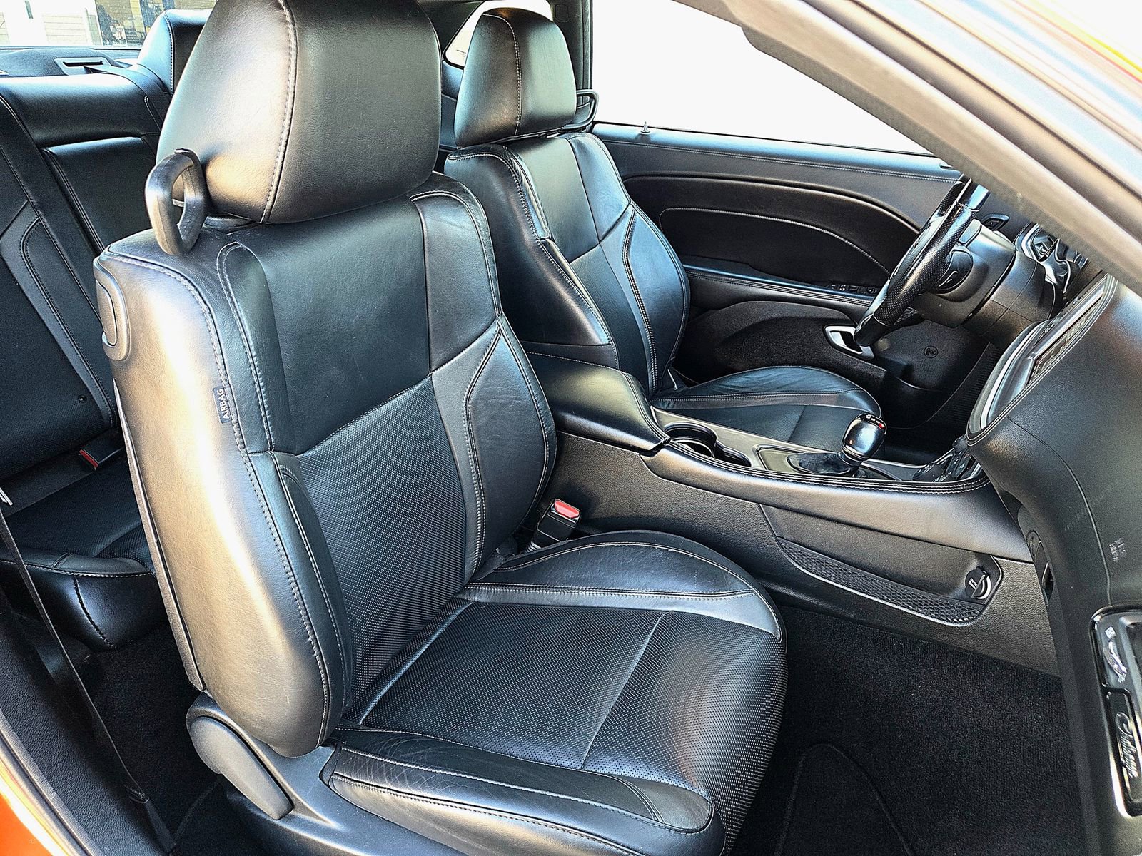 Used 2022 Dodge Challenger SXT w/ Plus Package image 24