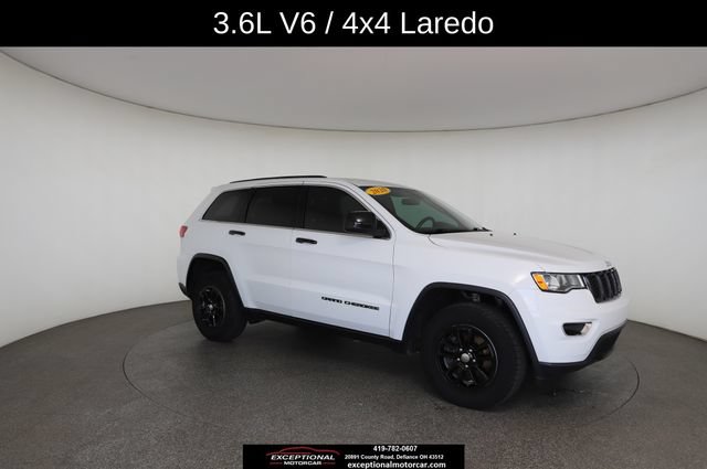 Used 2020 Jeep Grand Cherokee Laredo AWD/4WD image 25