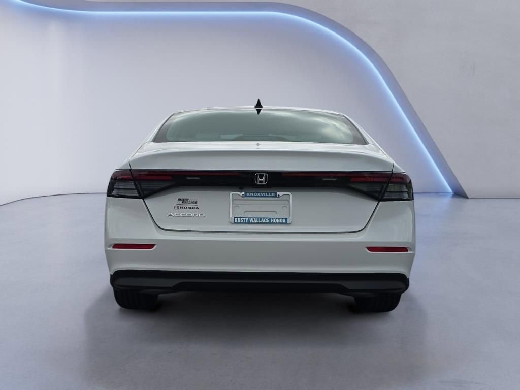 New 2025 Honda Accord SE image 5