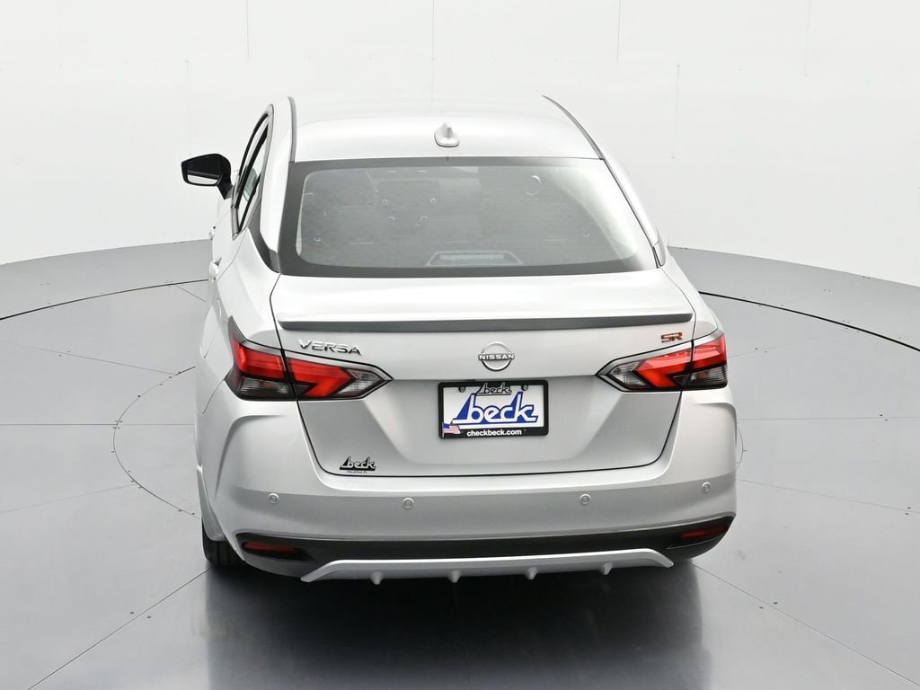 New 2025 Nissan Versa SR w/ Trunk Package FWD image 31