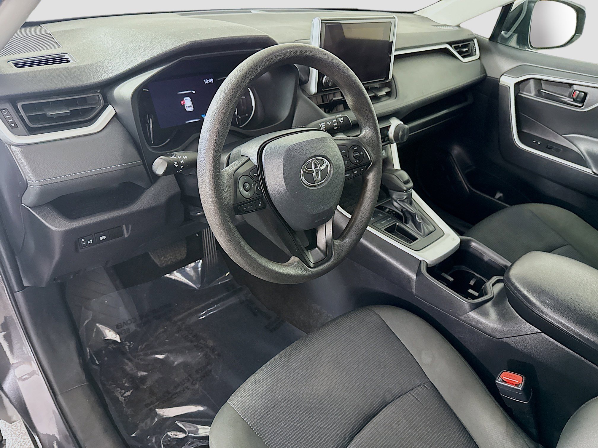 Used 2024 Toyota RAV4 LE image 22