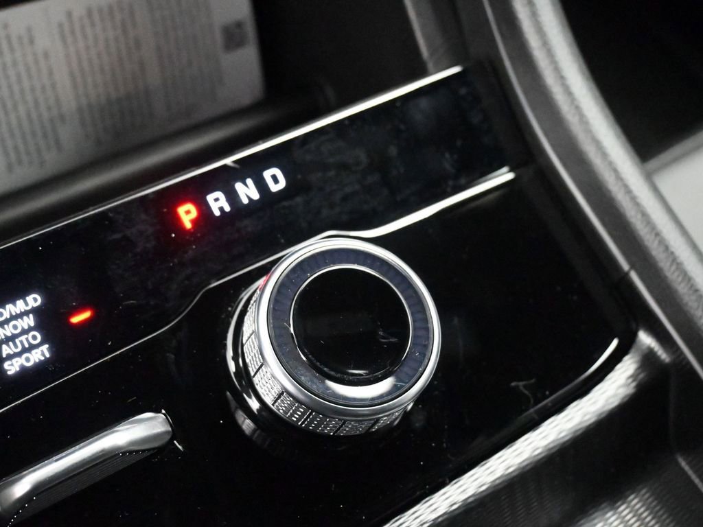 New 2025 Jeep Grand Cherokee L Limited w/ Black Appearance Package image 19