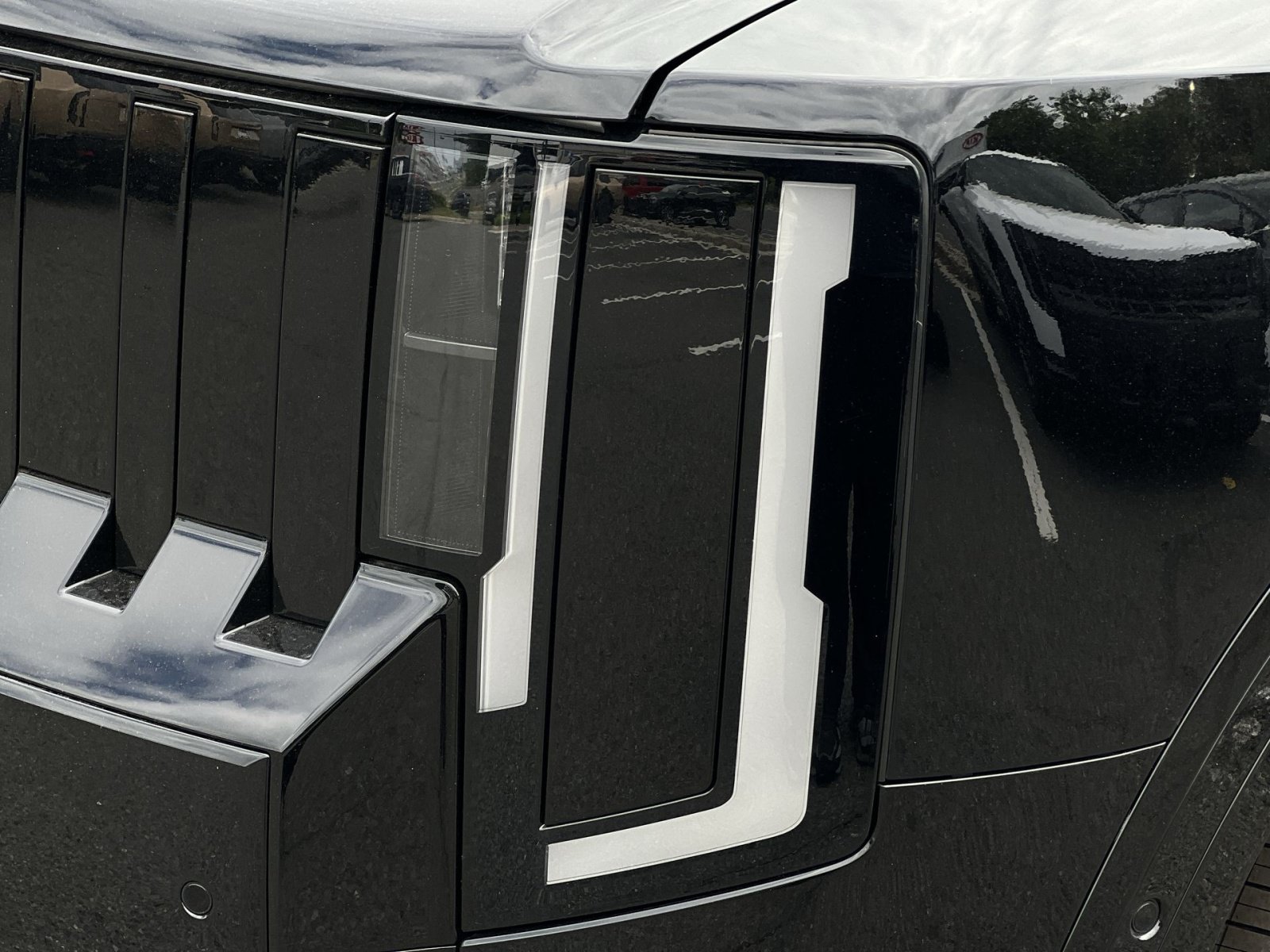 New 2027 Kia Telluride SX w/ Towing Package FWD image 13