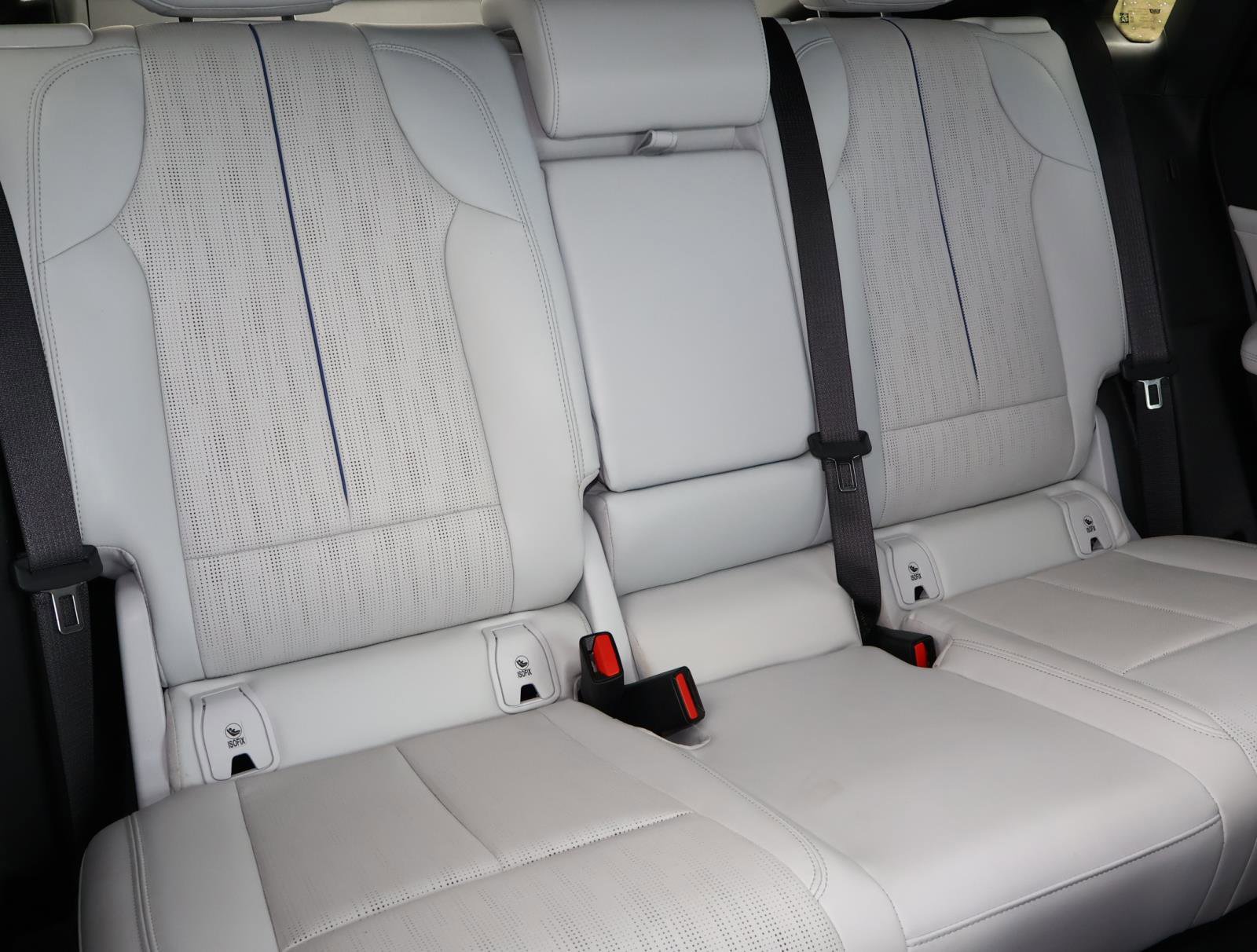 Certified 2024 Cadillac Lyriq Luxury image 24