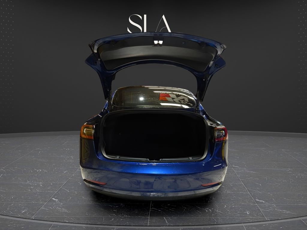 Used 2022 Tesla Model 3 Long Range image 8