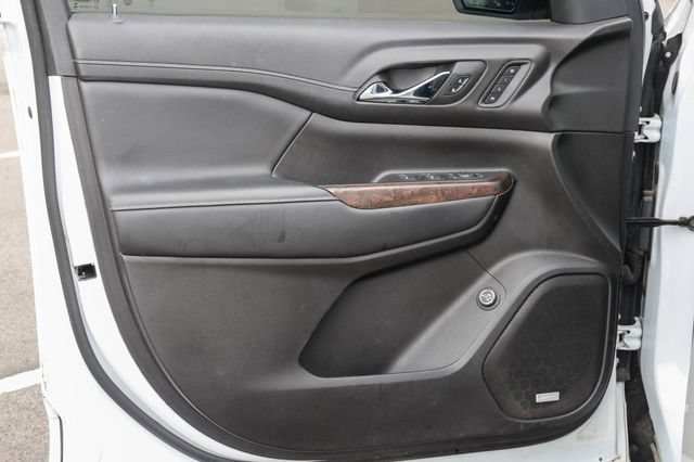 Used 2023 GMC Acadia Denali w/ Denali Technology Package FWD image 10