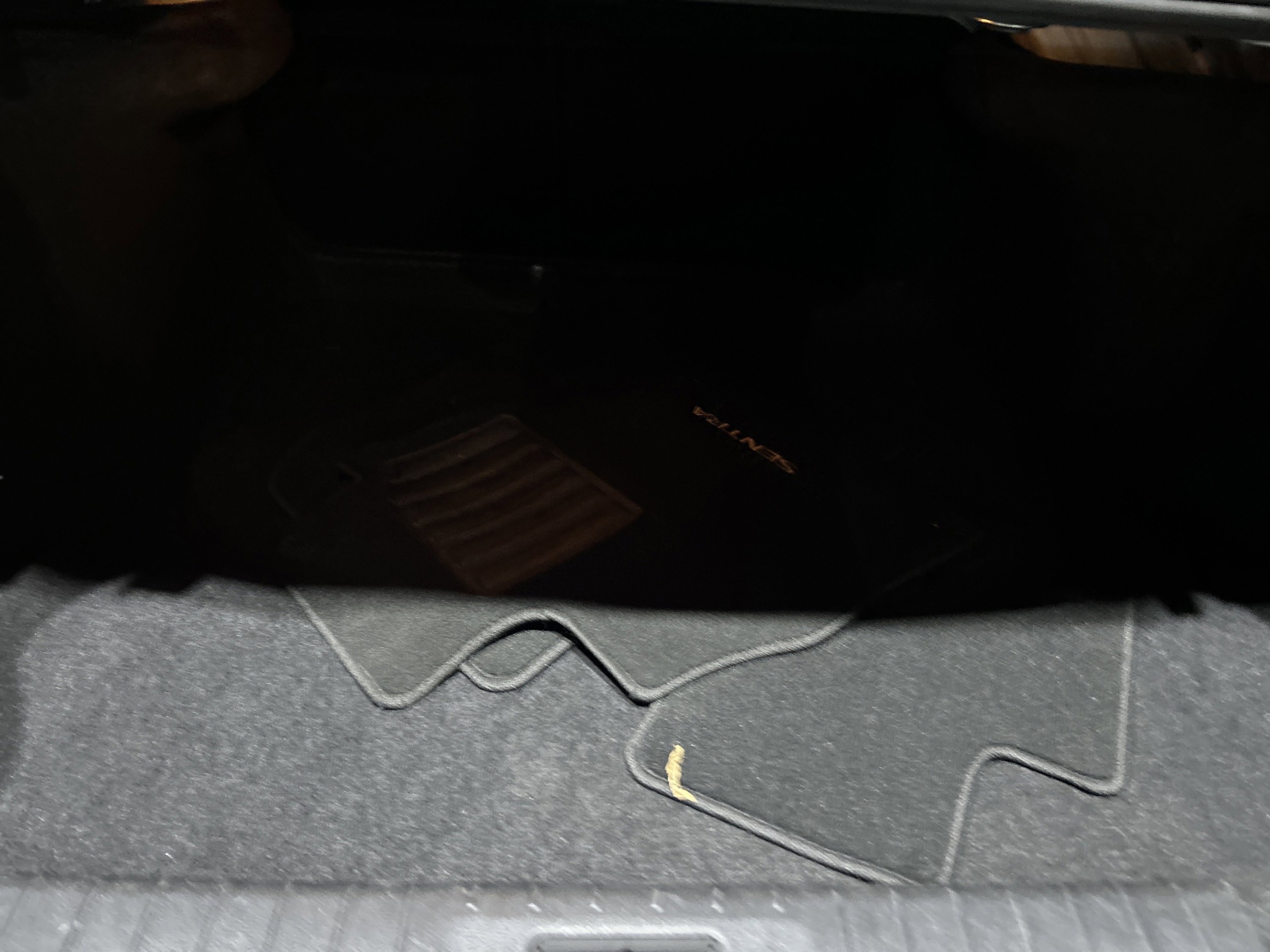 Used 2024 Nissan Sentra SV image 8