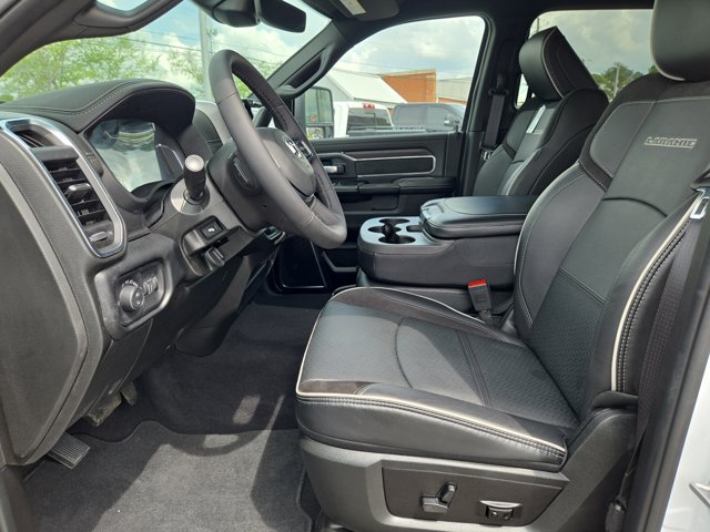 Used 2026 RAM 2500 Laramie AWD/4WD image 41