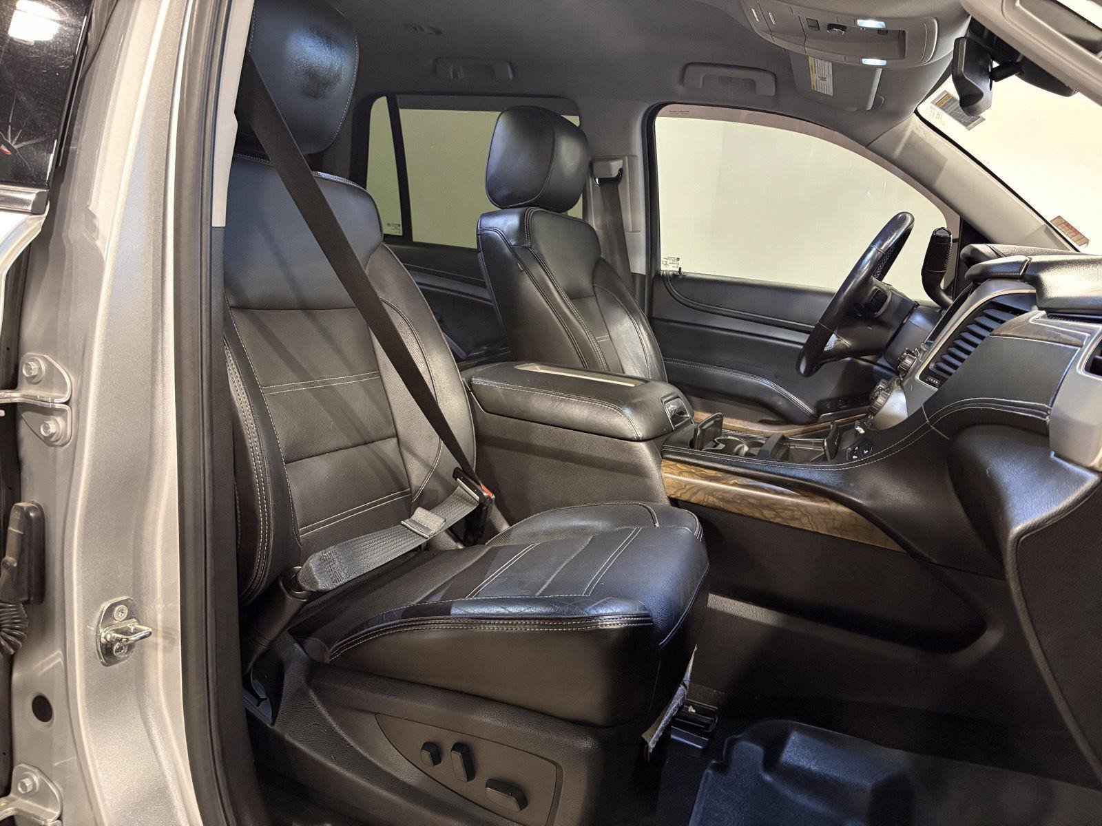 Used 2018 GMC Yukon Denali AWD/4WD image 43