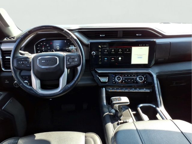 Used 2023 GMC Sierra 1500 Denali AWD/4WD image 5