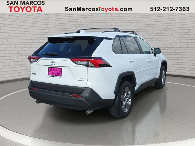 Used 2025 Toyota RAV4 LE image 5
