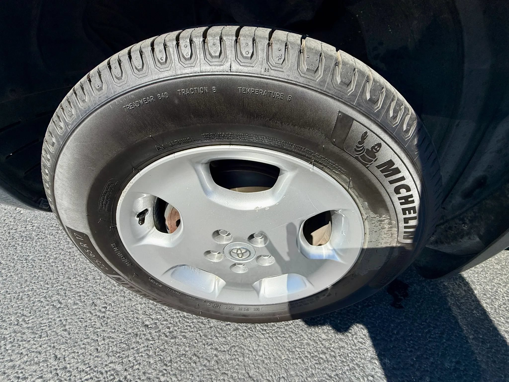 Used 2007 Toyota Highlander 4WD V6 w/ 3rd Row image 22