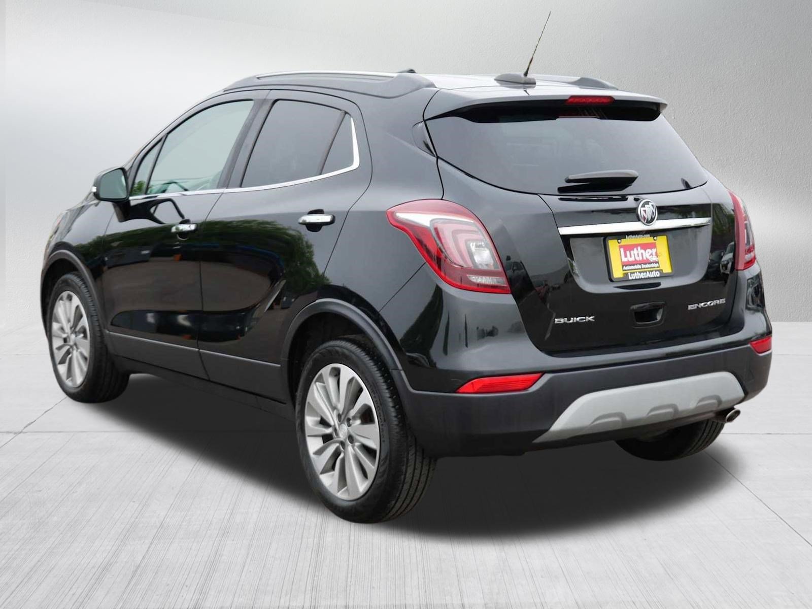 Used 2017 Buick Encore Preferred FWD image 5