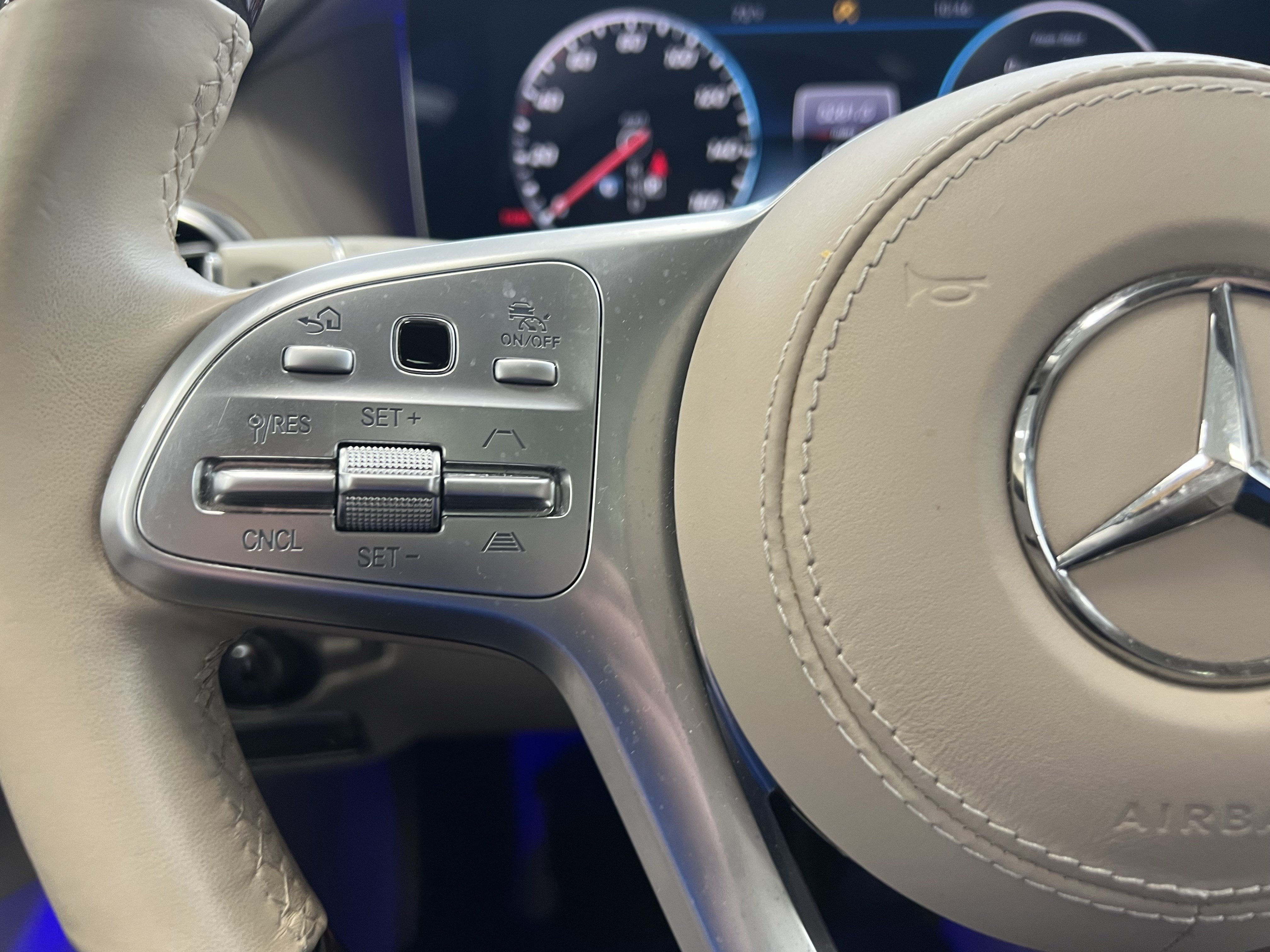 Used 2020 Mercedes-Benz S 560 Sedan image 19