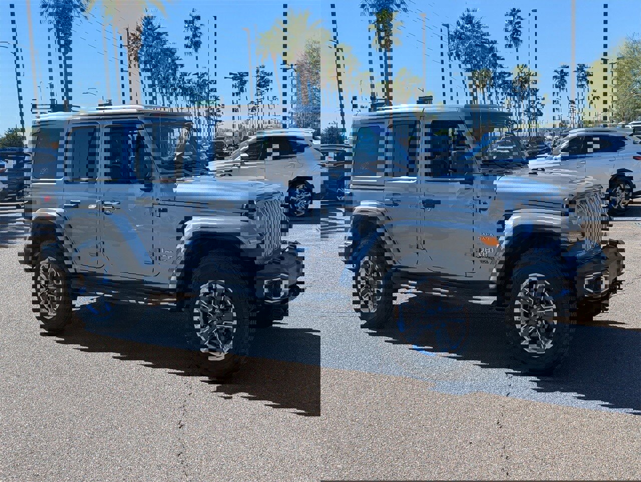 Used 2018 Jeep Wrangler Unlimited Sahara image 7