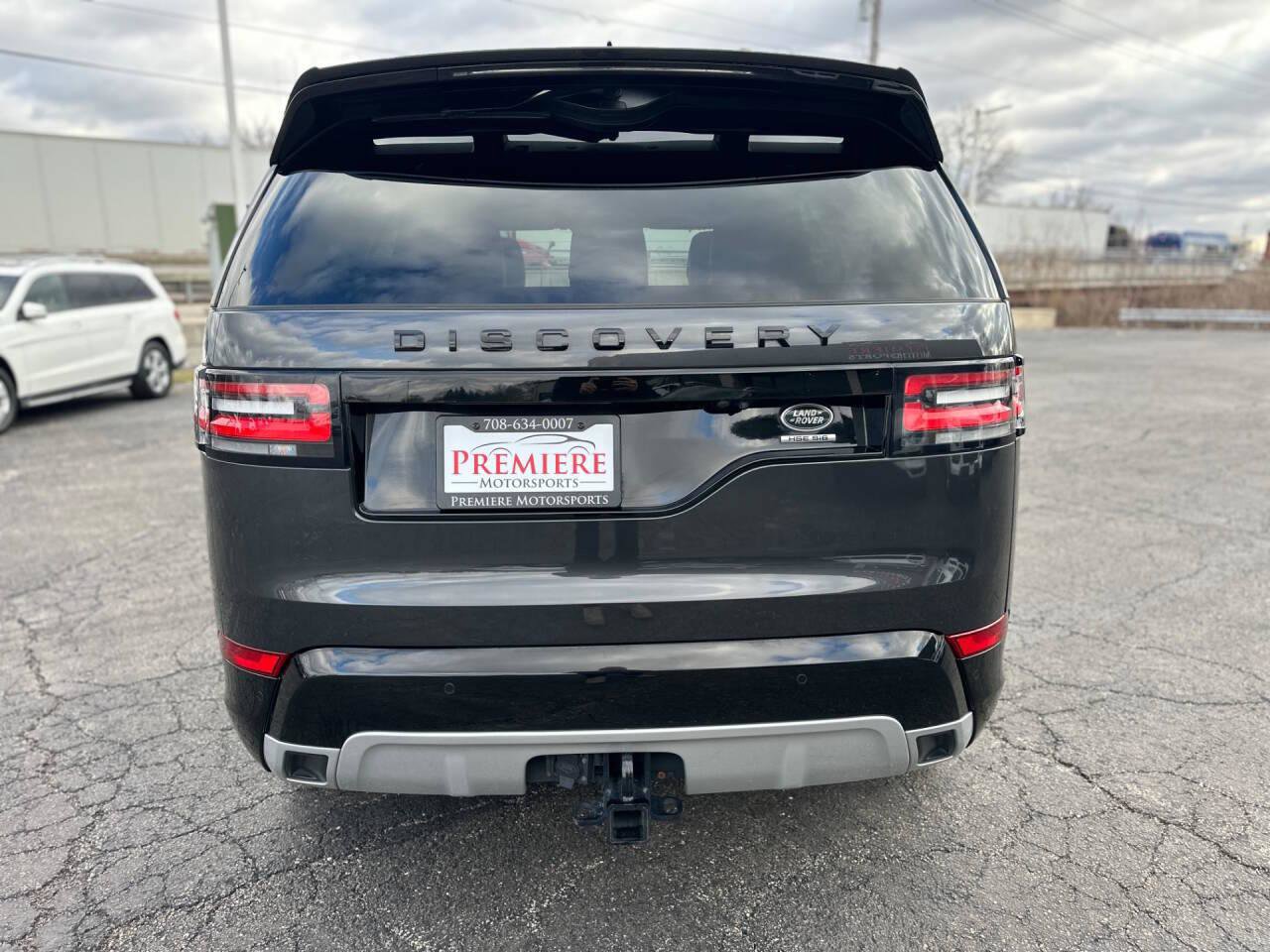 Used 2020 Land Rover Discovery HSE AWD/4WD image 4