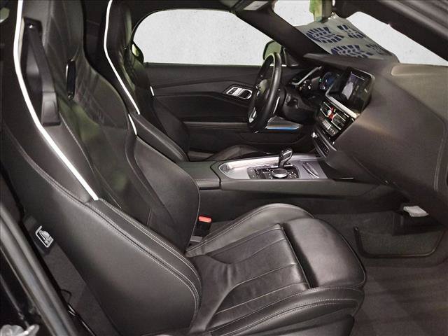 Used 2019 BMW Z4 sDrive30i w/ Convenience Package RWD image 14