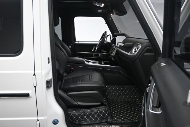 Certified 2025 Mercedes-Benz G 550 image 30